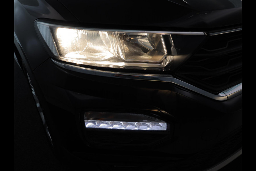 Volkswagen T-Roc 1.0 TSI Style 115pk 6bak| Navi| 17'LM-velgen| Camera| Clioma
