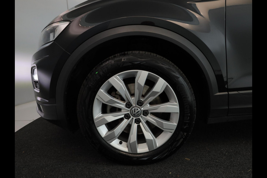 Volkswagen T-Roc 1.0 TSI Style 115pk 6bak| Navi| 17'LM-velgen| Camera| Clioma