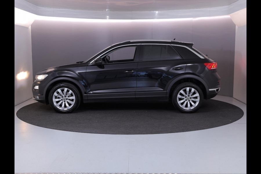 Volkswagen T-Roc 1.0 TSI Style 115pk 6bak| Navi| 17'LM-velgen| Camera| Clioma