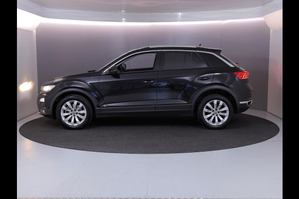 Volkswagen T-Roc 1.0 TSI Style 115pk 6bak| Navi| 17'LM-velgen| Camera| Clioma