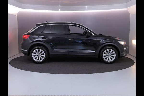 Volkswagen T-Roc 1.0 TSI Style 115pk 6bak| Navi| 17'LM-velgen| Camera| Clioma