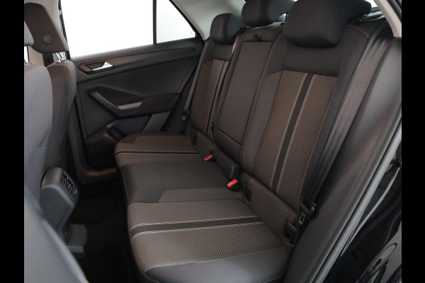 Volkswagen T-Roc 1.0 TSI Style 115pk 6bak| Navi| 17'LM-velgen| Camera| Clioma