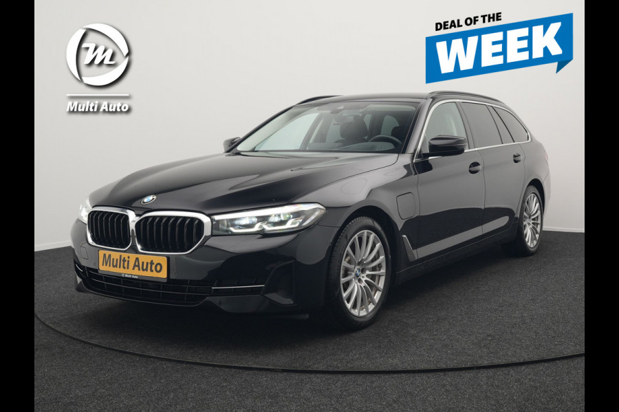 BMW 5 Serie Touring 530e High Executive Plug In Hybrid 292pk Dealer O.H PHEV | Trekhaak Af Fabriek | Head Up | Lederen Sportstoelen Memory & Verwarmd | Apple Carplay | Stuur Verwarmd | Sfeerverlichting | Cruise Control | Camera | Navigatie | Blis | DAB |