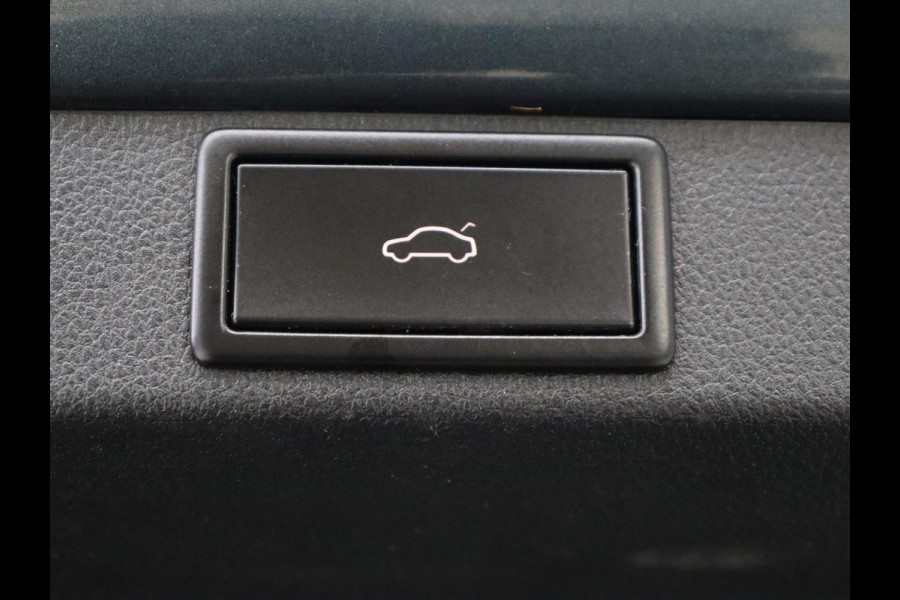 Škoda Octavia 1.0 TSI Business Edition | Carplay | Navigatie | Chroom Pakket | Parkeerhulp | Full LED | Getint glas | Climate control | Cruise control | Bluetooth | Virtual Cockpit | Keyless start | 18'' lichtmetalen velgen