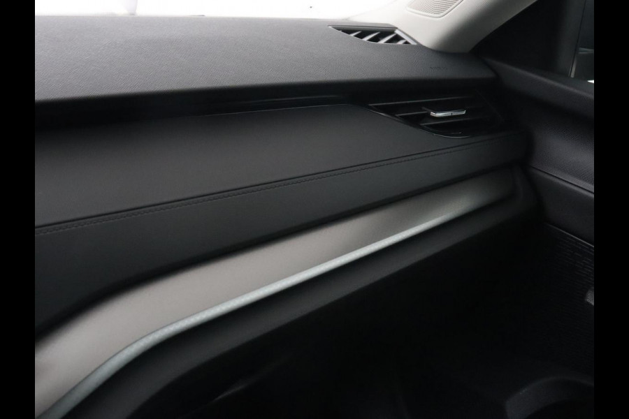 Škoda Octavia 1.0 TSI Business Edition | Carplay | Navigatie | Chroom Pakket | Parkeerhulp | Full LED | Getint glas | Climate control | Cruise control | Bluetooth | Virtual Cockpit | Keyless start | 18'' lichtmetalen velgen