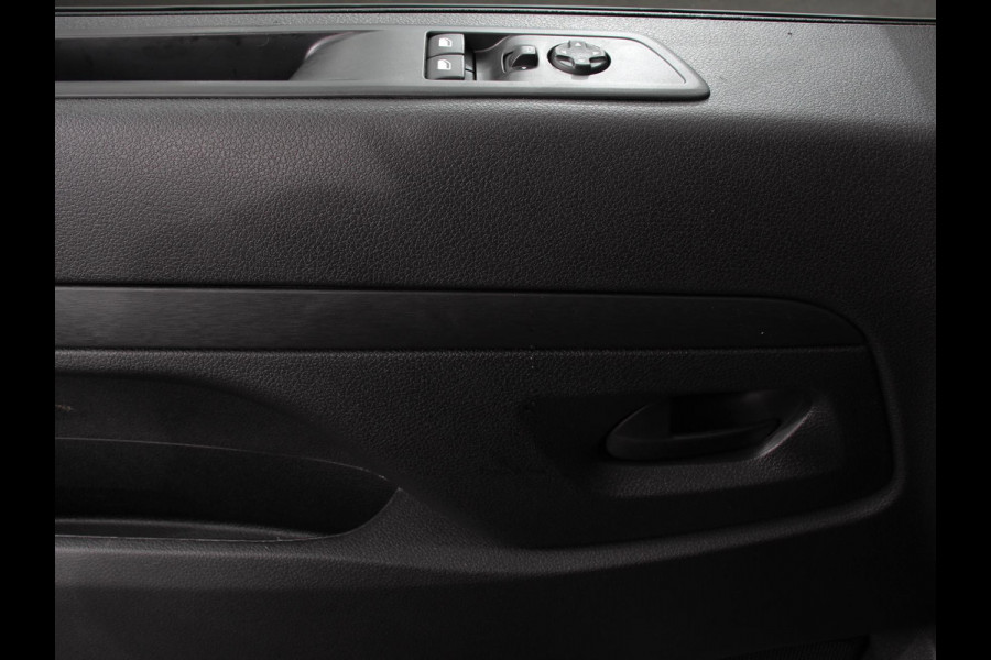 Peugeot e-Expert EV L2 75 kWh | 3p | Automatische Airco | Multimedia scherm | Cruise Control | Dab | Digitaal dasboard |