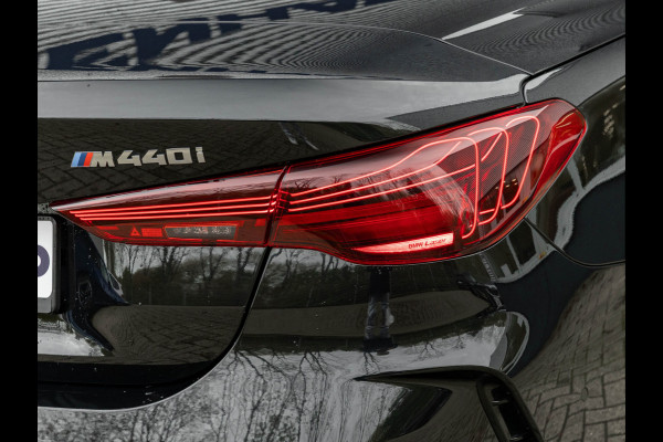 BMW 4 Serie Cabrio M440i xDrive - M-Sport Pro - ACC - Standkachel - 20 inch Lichtmetaal