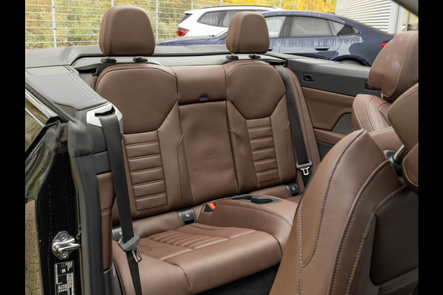 BMW 4 Serie Cabrio M440i xDrive - M-Sport Pro - ACC - Standkachel - 20 inch Lichtmetaal