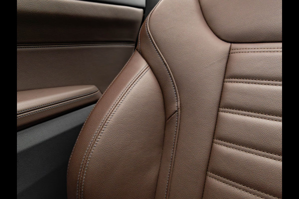 BMW 4 Serie Cabrio M440i xDrive - M-Sport Pro - ACC - Standkachel - 20 inch Lichtmetaal