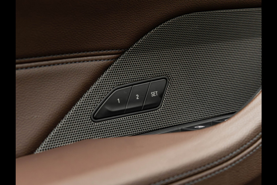 BMW 4 Serie Cabrio M440i xDrive - M-Sport Pro - ACC - Standkachel - 20 inch Lichtmetaal