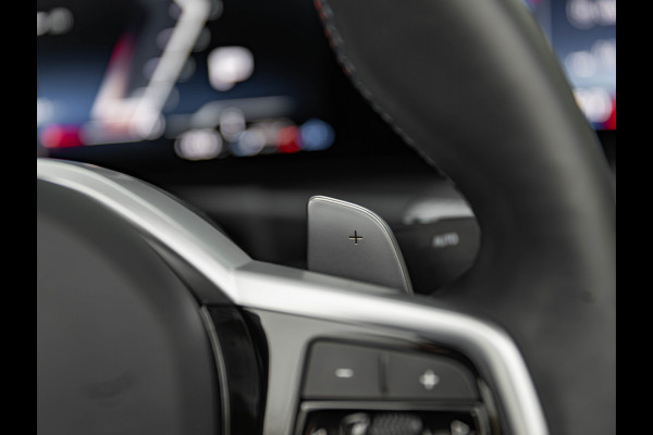 BMW 4 Serie Cabrio M440i xDrive - M-Sport Pro - ACC - Standkachel - 20 inch Lichtmetaal