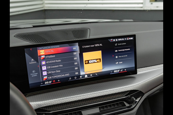 BMW 4 Serie Cabrio M440i xDrive - M-Sport Pro - ACC - Standkachel - 20 inch Lichtmetaal