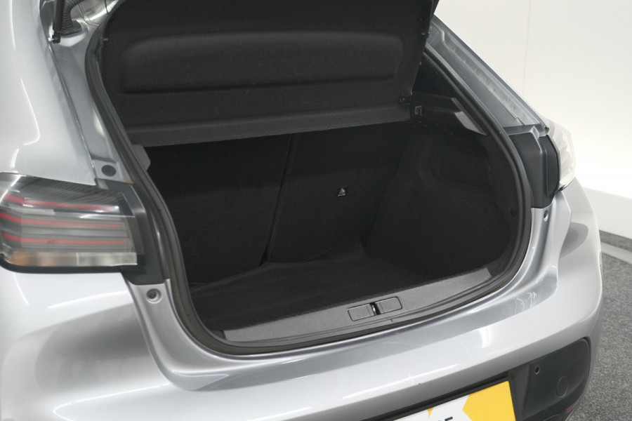 Peugeot 208 PureTech 100 Active | Parkeersensoren | Navigatie | Apple Carplay