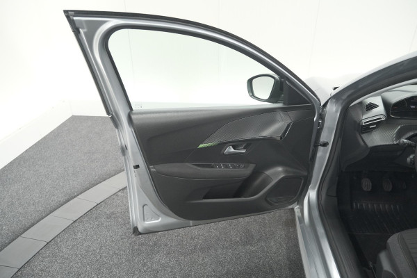 Peugeot 208 PureTech 100 Active | Parkeersensoren | Navigatie | Apple Carplay