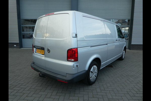 Volkswagen Transporter 2.0 TDI 150 pk L2H1 lang airco navigatie trekhaak