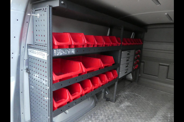 Volkswagen Transporter 2.0 TDI 150 pk L2H1 lang airco navigatie trekhaak