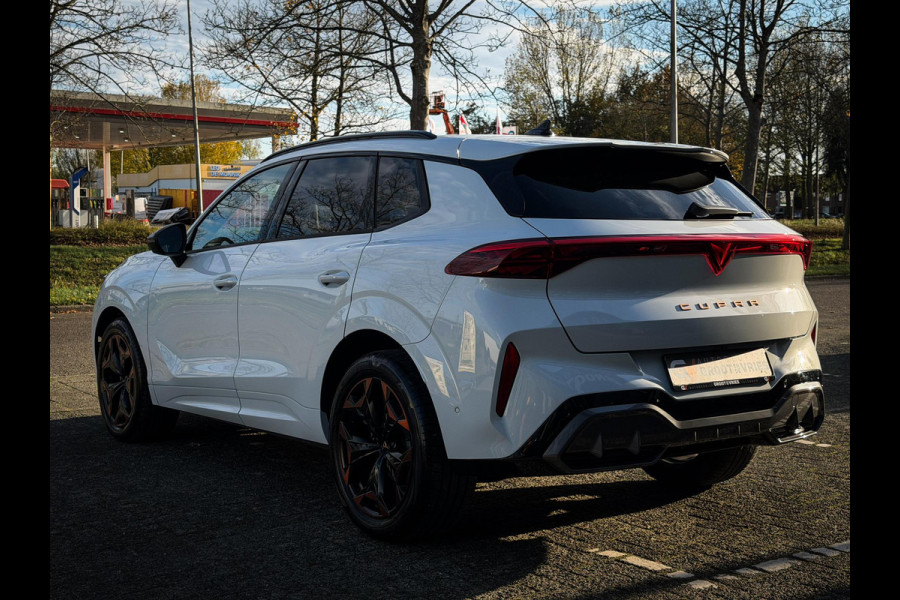 CUPRA Terramar 1.5 TSI e-Hybrid Business MHEV|360 camera|Matrix LED|Sport-kuipstoelen|Memory