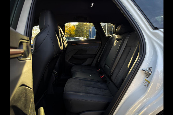 CUPRA Terramar 1.5 TSI e-Hybrid Business MHEV|360 camera|Matrix LED|Sport-kuipstoelen|Memory