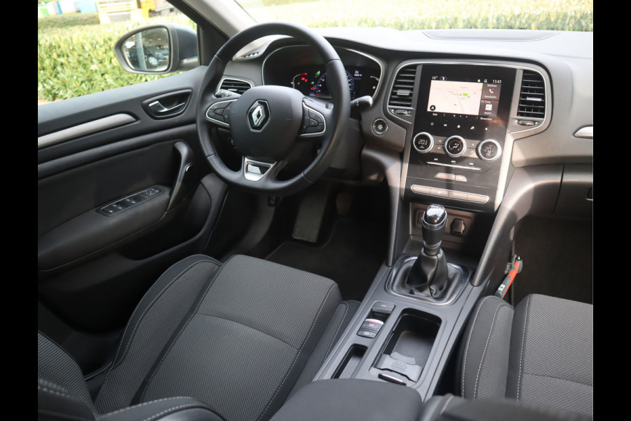 Renault MEGANE Estate 1.3 TCe 140 Equilibre