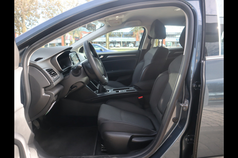 Renault MEGANE Estate 1.3 TCe 140 Equilibre