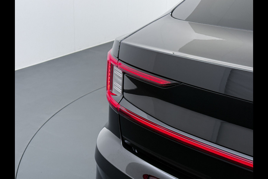 Polestar 2 AUT. 408 pk 0-100 4,7Sec AWD Long Range Dual Motor 78kWh Pano-Dak Electr.Stoelen+Geheugen+Verwarmd+Achterbank+Stuur Adaptive-Cru SOH 93% Verkeersbord detectie Regen-Lichtsensor Virtual-Cockpit Home-Link Bots waarschuwing Autonoom-Rem Lane Assist Keyless Connected 11KW AC laden tot 150kw DC Laden 4x4 1e Eigenaar Volledig Volvo_Polestar-Dealer Onderhouden Origineel Nederlandse Auto 1.500kg Trekvermogen 660Nm! € 60.000 nieuw!