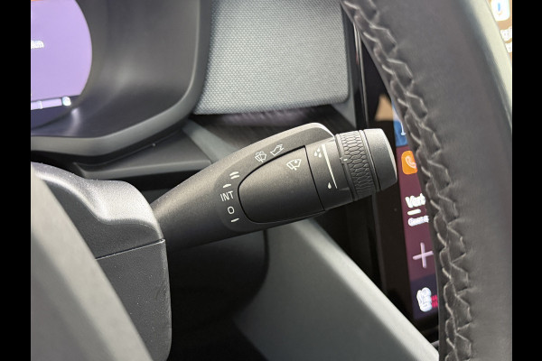 Polestar 2 AUT. 408 pk 0-100 4,7Sec AWD Long Range Dual Motor 78kWh Pano-Dak Electr.Stoelen+Geheugen+Verwarmd+Achterbank+Stuur Adaptive-Cru SOH 93% Verkeersbord detectie Regen-Lichtsensor Virtual-Cockpit Home-Link Bots waarschuwing Autonoom-Rem Lane Assist Keyless Connected 11KW AC laden tot 150kw DC Laden 4x4 1e Eigenaar Volledig Volvo_Polestar-Dealer Onderhouden Origineel Nederlandse Auto 1.500kg Trekvermogen 660Nm! € 60.000 nieuw!