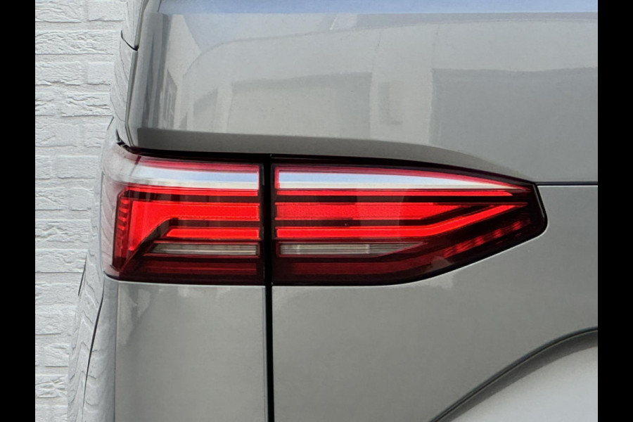 Volkswagen Multivan 1.4 eHybrid L2H1 Style Cruise control Climate control v/a Navigatie Apple / Android Flexibel interieur