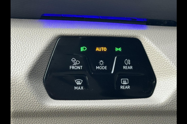 Volkswagen Multivan 1.4 eHybrid L2H1 Style Cruise control Climate control v/a Navigatie Apple / Android Flexibel interieur