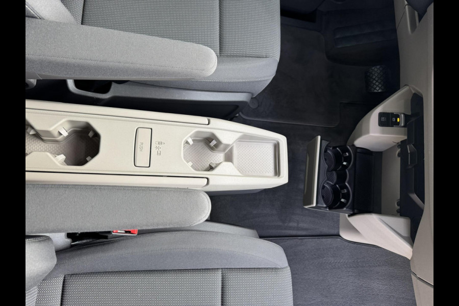 Volkswagen Multivan 1.4 eHybrid L2H1 Style Cruise control Climate control v/a Navigatie Apple / Android Flexibel interieur