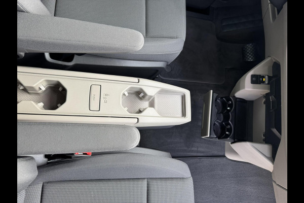 Volkswagen Multivan 1.4 eHybrid L2H1 Style Cruise control Climate control v/a Navigatie Apple / Android Flexibel interieur