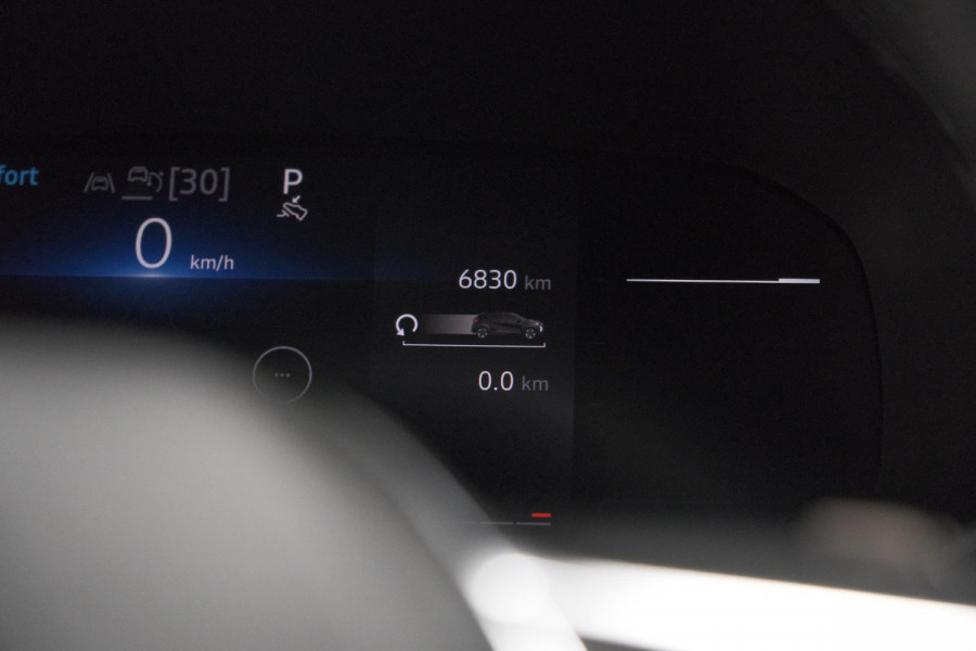 Renault Captur Mild Hybrid 160 EDC Techno | Pack Winter | Camera | Adaptieve Cruise Control | Apple Carplay