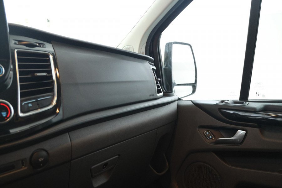 Ford Transit Custom 300 2.0 TDCI L2H1 Limited DC Dubbel cabine, Automaat, Airco.