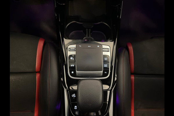 Mercedes-Benz A-Klasse AMG 35 4MATIC |PANO|KUIPST|DEALER ONDERHOUDEN