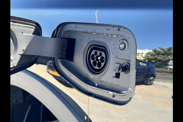 Ford Ranger 2.3 PHEV Wildtrak Double Cab | 281pk |  5 persoons! | Technology Pack Plus Trailer | Cargo Area Pack | Power Rollertop | Prijs excl. BTW incl. BPM | laadkabel mode 3 16A