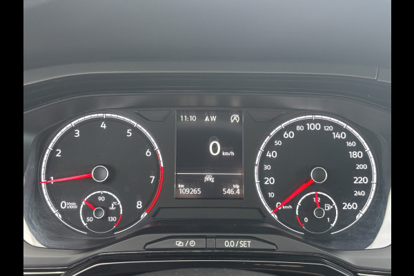 Volkswagen Polo 1.0 TSI Highline Business | Parkeer Sensoren | Stoelverwarming | Navi | Cruise