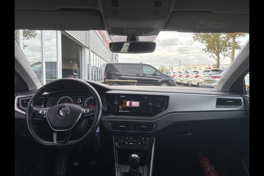Volkswagen Polo 1.0 TSI Highline Business | Parkeer Sensoren | Stoelverwarming | Navi | Cruise