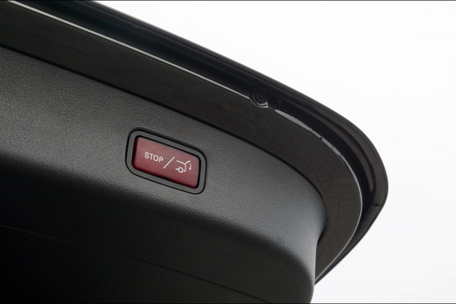 Mercedes-Benz GLC GLC 300 e 4M AMG Line | Dodehoek Memory Distronic Sfeerverlichting