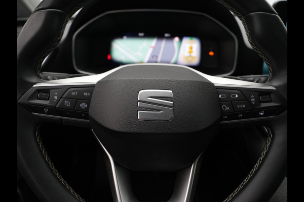 Seat Leon 1.0 eTSI 110 pk DSG Style Business Intense Navigatie Clima Camera Stoelverwarming Parkassist 220