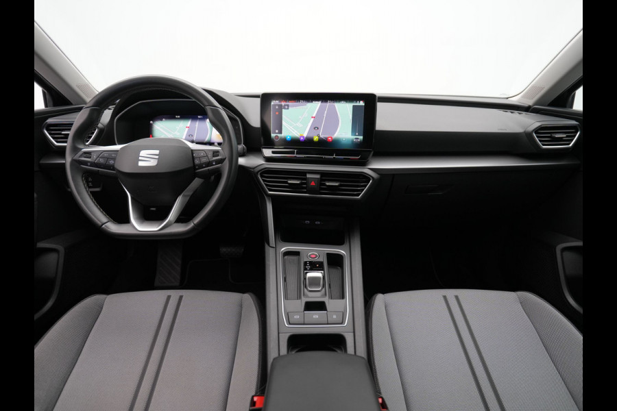 Seat Leon 1.0 eTSI 110 pk DSG Style Business Intense Navigatie Clima Camera Stoelverwarming Parkassist 220