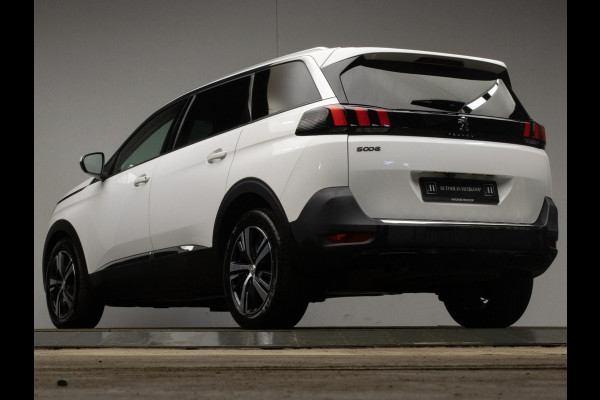 Peugeot 5008 1.2 PureTech Allure Sport (APPLE CARPLAY,NAVI,CRUISE,LED,CAMERA,STOELVERWARMING,ELECTRISCHE STOELEN,NETTESTAAT)
