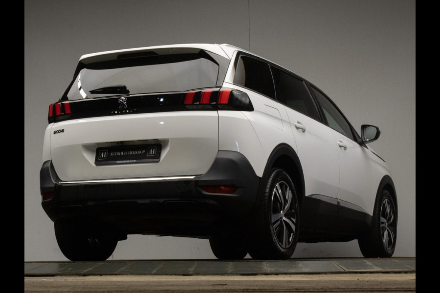 Peugeot 5008 1.2 PureTech Allure Sport (APPLE CARPLAY,NAVI,CRUISE,LED,CAMERA,STOELVERWARMING,ELECTRISCHE STOELEN,NETTESTAAT)