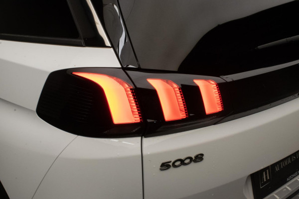 Peugeot 5008 1.2 PureTech Allure Sport (APPLE CARPLAY,NAVI,CRUISE,LED,CAMERA,STOELVERWARMING,ELECTRISCHE STOELEN,NETTESTAAT)