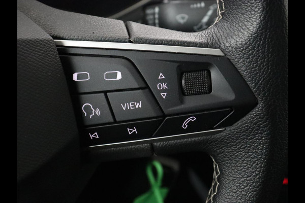 Seat Arona 1.0 TSI Style Intens | Stoelverwarming | Carplay | Virtual Cockpit | Navigatie | Full LED | Climate control | Parkeerhulp | DAB | Cruise control | Bluetooth | Getint glas