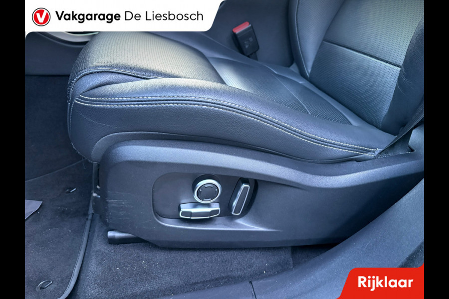 Jaguar F-Pace 2.0 P400e PHEV R-Dynamic S Black / Leder / Meridian / Panorama-dak / camera