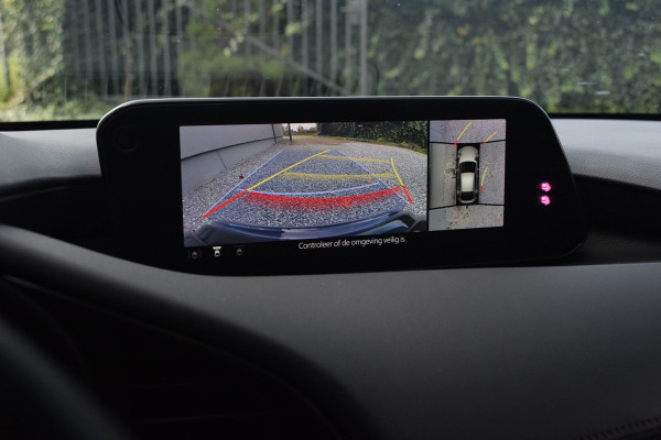 Mazda 3 2.0 e-SkyActiv-X M Hybrid 180 Luxury