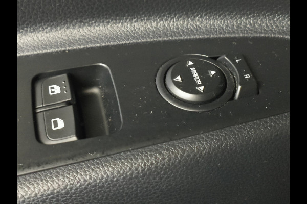 Kia Stonic 1.0 T-GDi MHEV Automaat uit 2022 Rijklaar + 12 maanden Bovag-garantie Henk Jongen Auto's in Helmond,  al 50 jaar service zoals 't hoort!