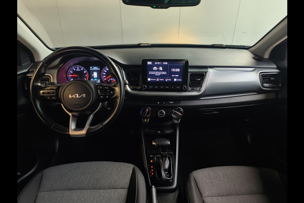 Kia Stonic 1.0 T-GDi MHEV Automaat uit 2022 Rijklaar + 12 maanden Bovag-garantie Henk Jongen Auto's in Helmond,  al 50 jaar service zoals 't hoort!