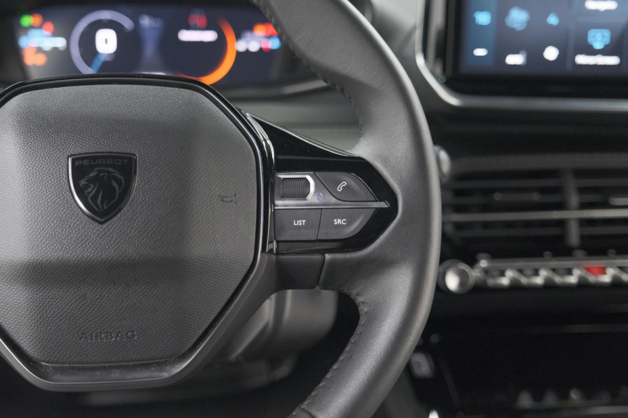 Peugeot 2008 PureTech 100 Allure | Camera | Navigatie | Parkeersensoren | Apple Carplay