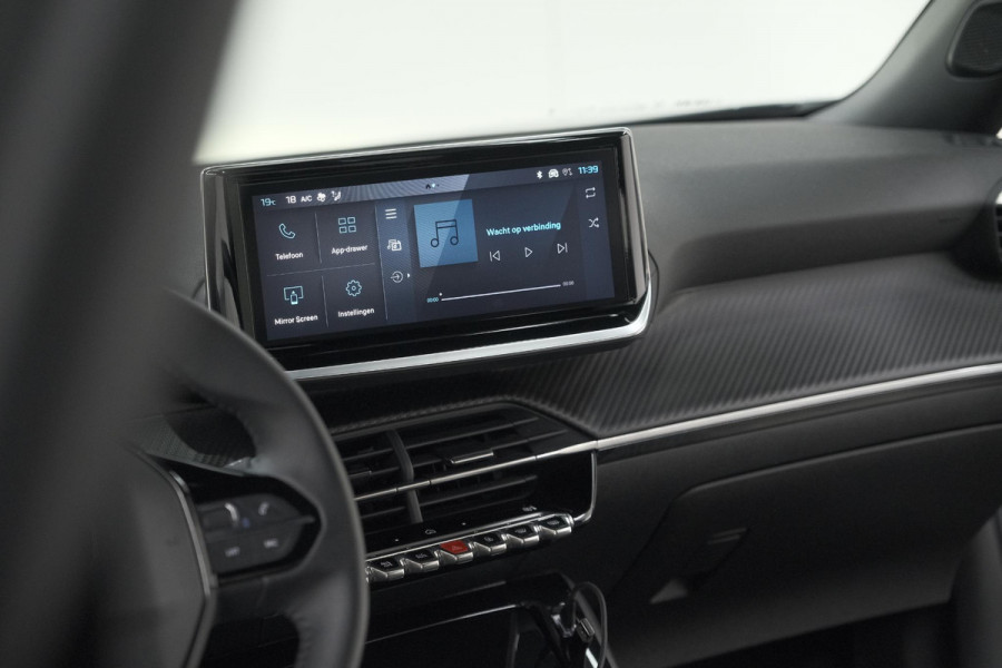 Peugeot 2008 PureTech 100 Allure | Camera | Navigatie | Parkeersensoren | Apple Carplay