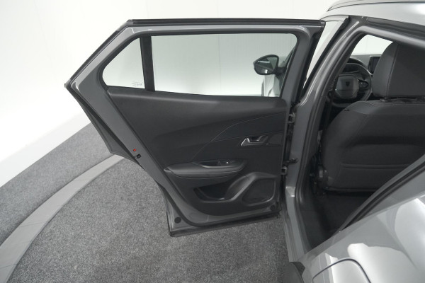 Peugeot 2008 PureTech 100 Allure | Camera | Navigatie | Parkeersensoren | Apple Carplay